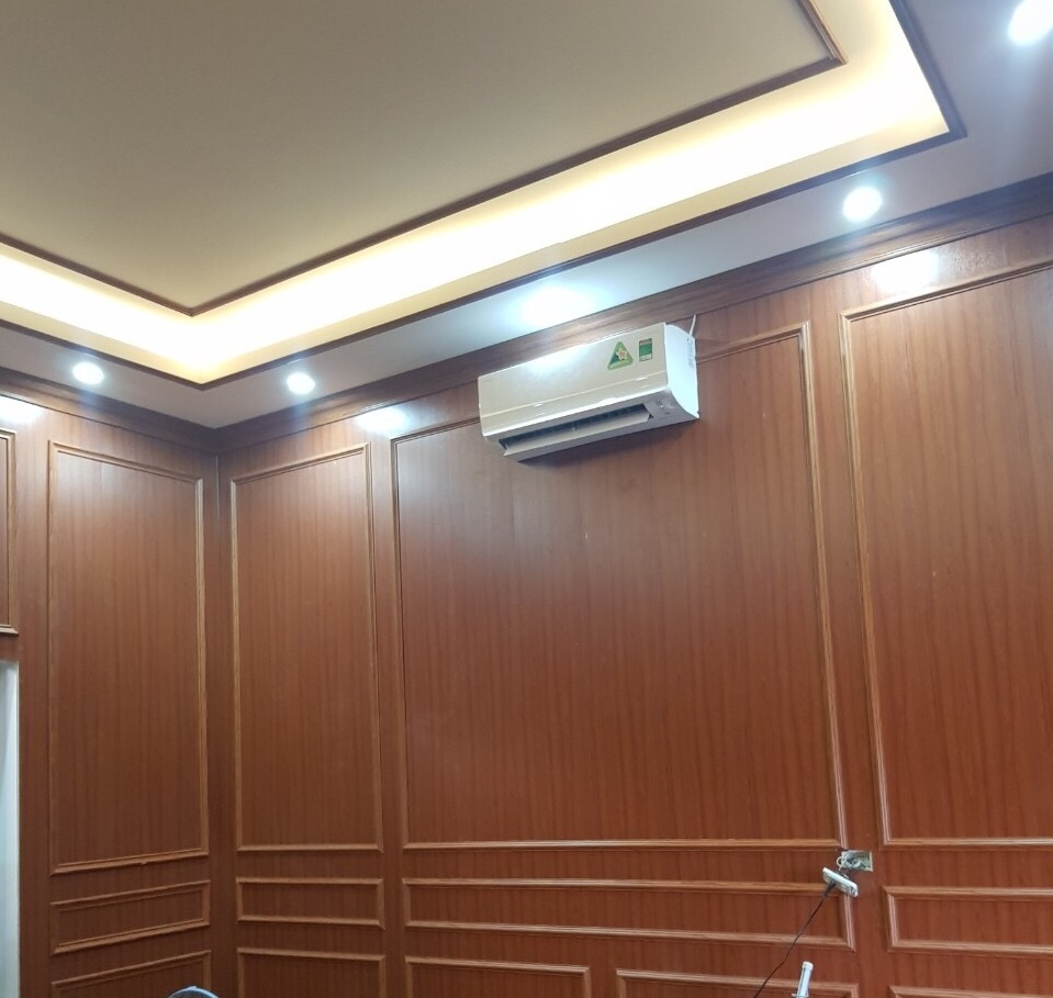 Tấm ốp tường nano giả gỗ