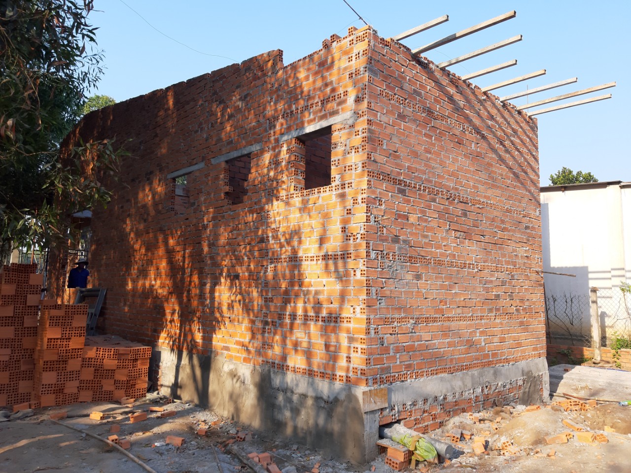 Dịch vụ xây dựng nhà phố của Thiên Hoàng Long bao gồm những nội dung gì?