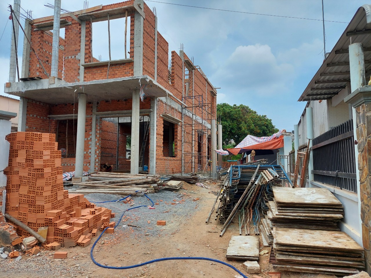 Lý do nên chọn công ty thiết kế xây dựng nhà phố Thiên Hoàng Long làm nhà thầu xây dựng?